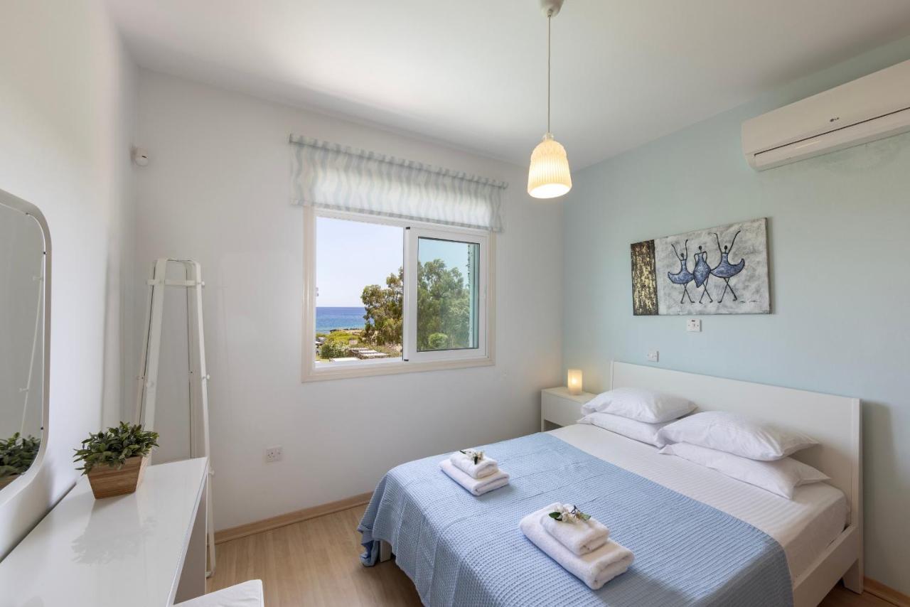 Protaras Sunrise Zen Seafront Villa מראה חיצוני תמונה