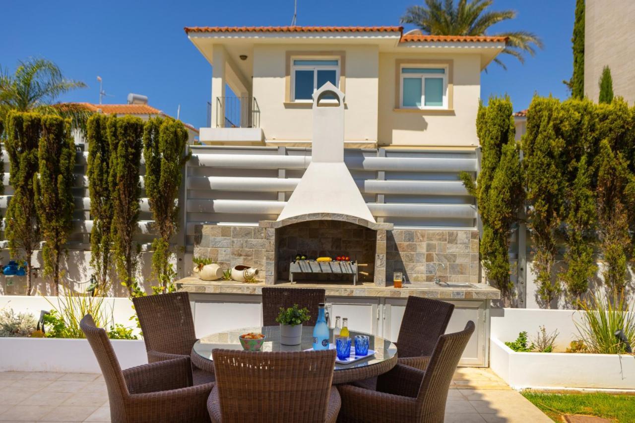 Protaras Sunrise Zen Seafront Villa מראה חיצוני תמונה